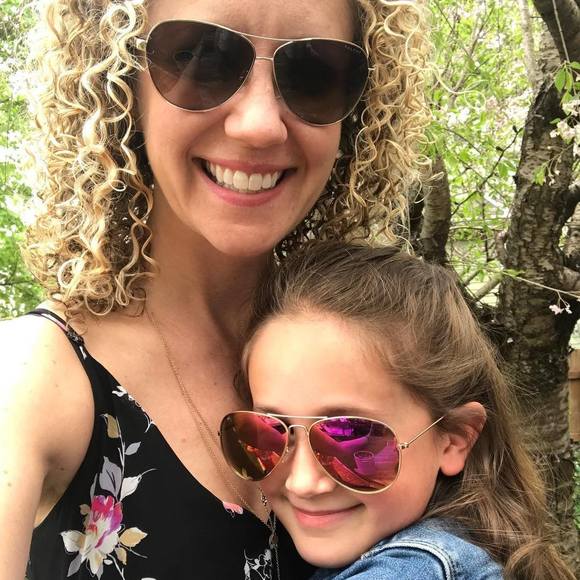 Meet your Posher, Becky - Picture 1 of 1